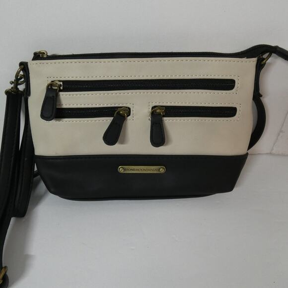 Stone Mountain USA Irene Leather Purse Shoulder/Crossbody Multiple Zippers - Picture 1 of 5